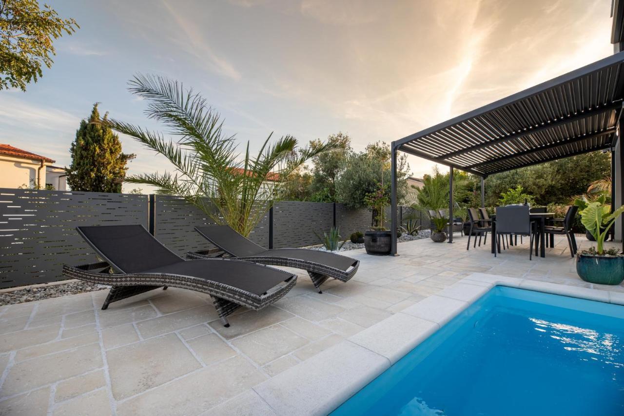 Luxury Villa Adria Apartments Крк Екстер'єр фото