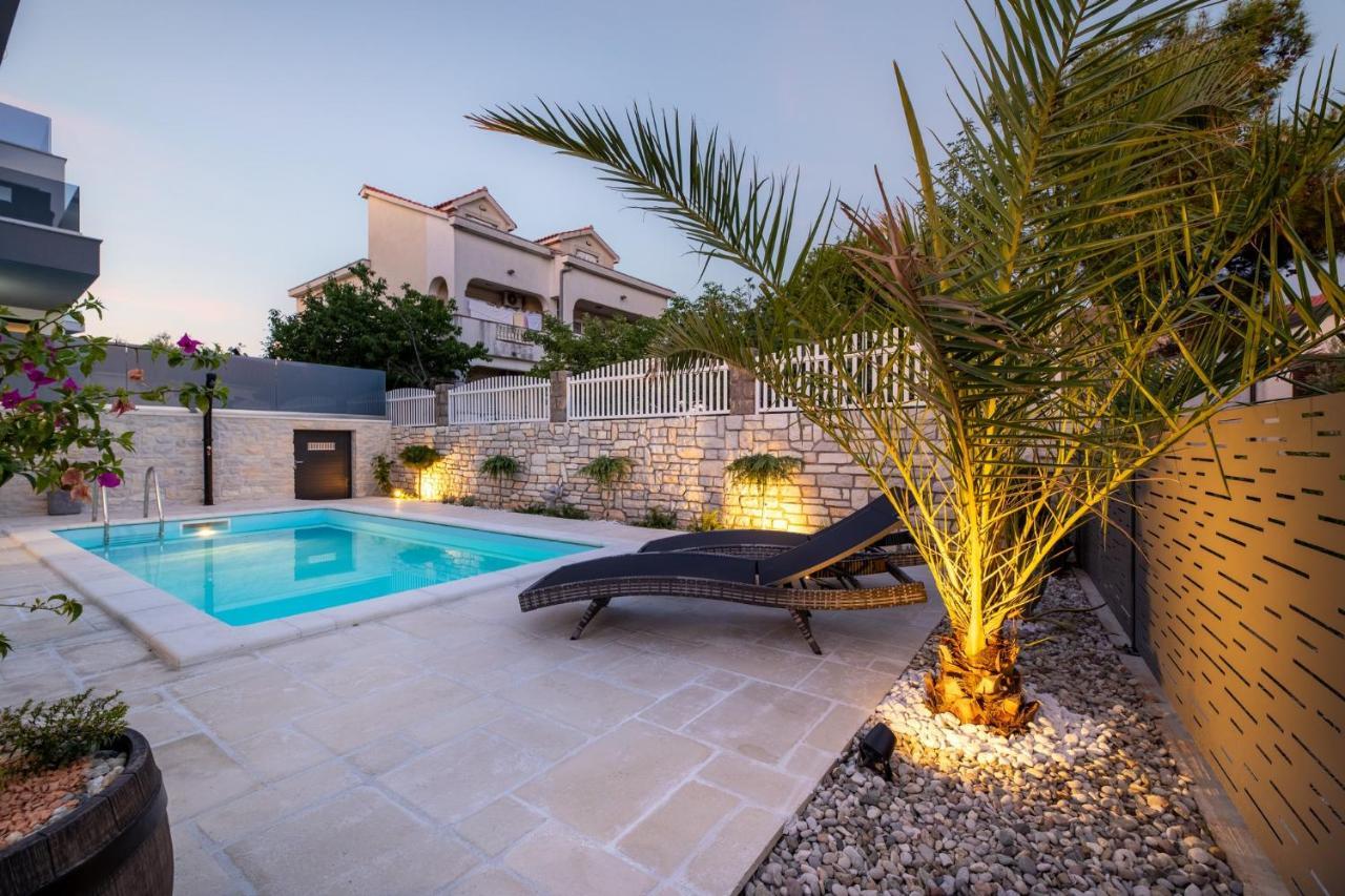 Luxury Villa Adria Apartments Крк Екстер'єр фото