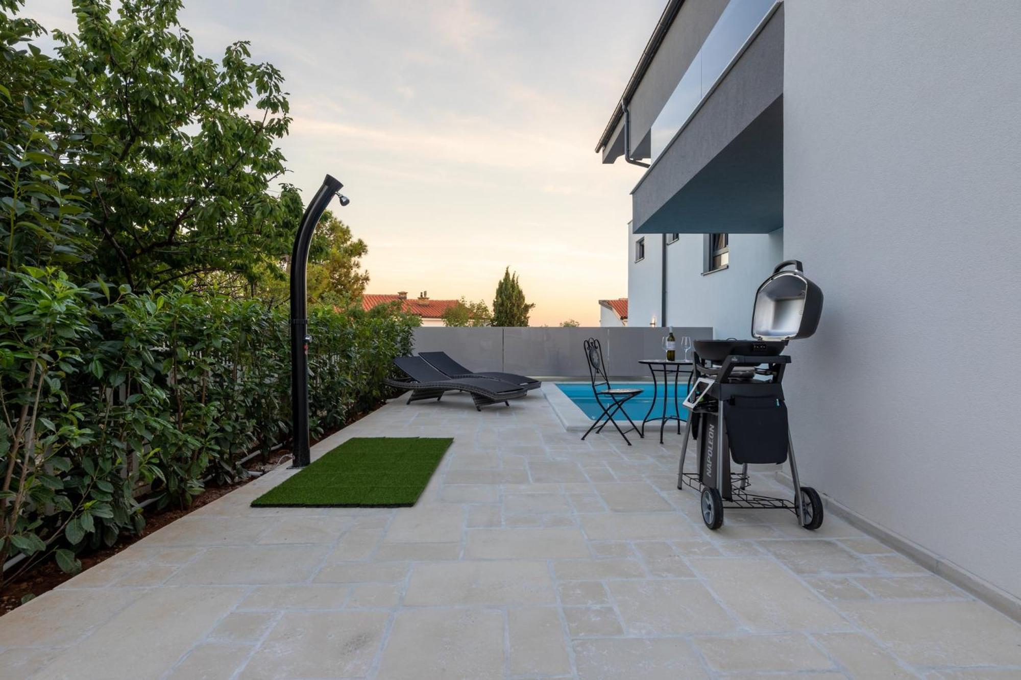 Luxury Villa Adria Apartments Крк Екстер'єр фото