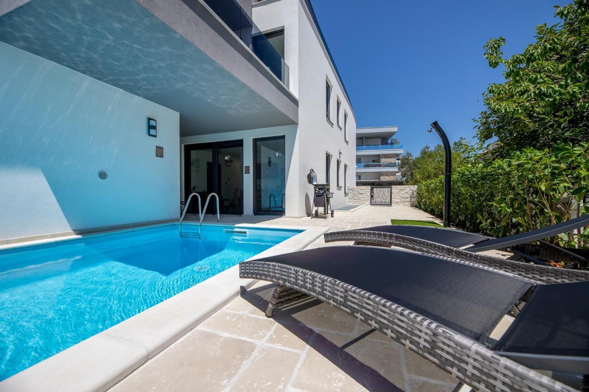Luxury Villa Adria Apartments Крк Екстер'єр фото